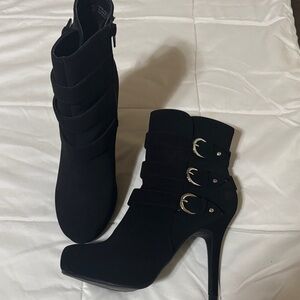Elegant Black Women's Ankle Boots